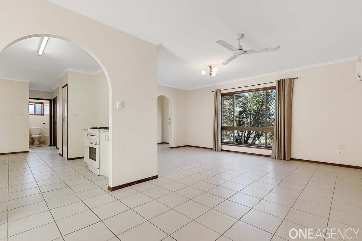 6 Trisha Court, Scarness, Scarness - Image 1