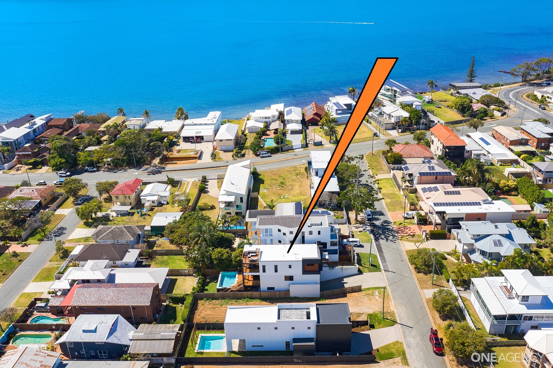 6 Fourth Avenue, Scarborough, Scarborough - Image 1