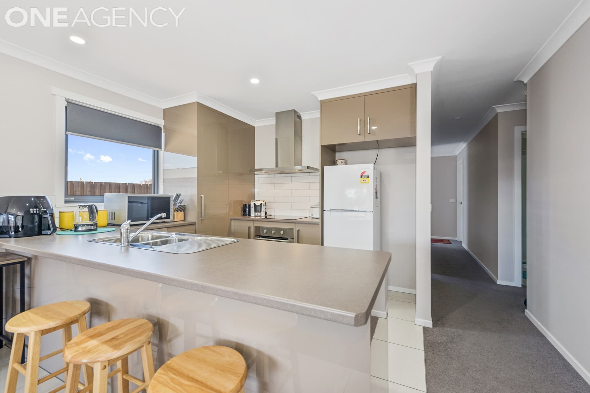 2/79 Parker Street, Devonport, Devonport - Thumbnail 2