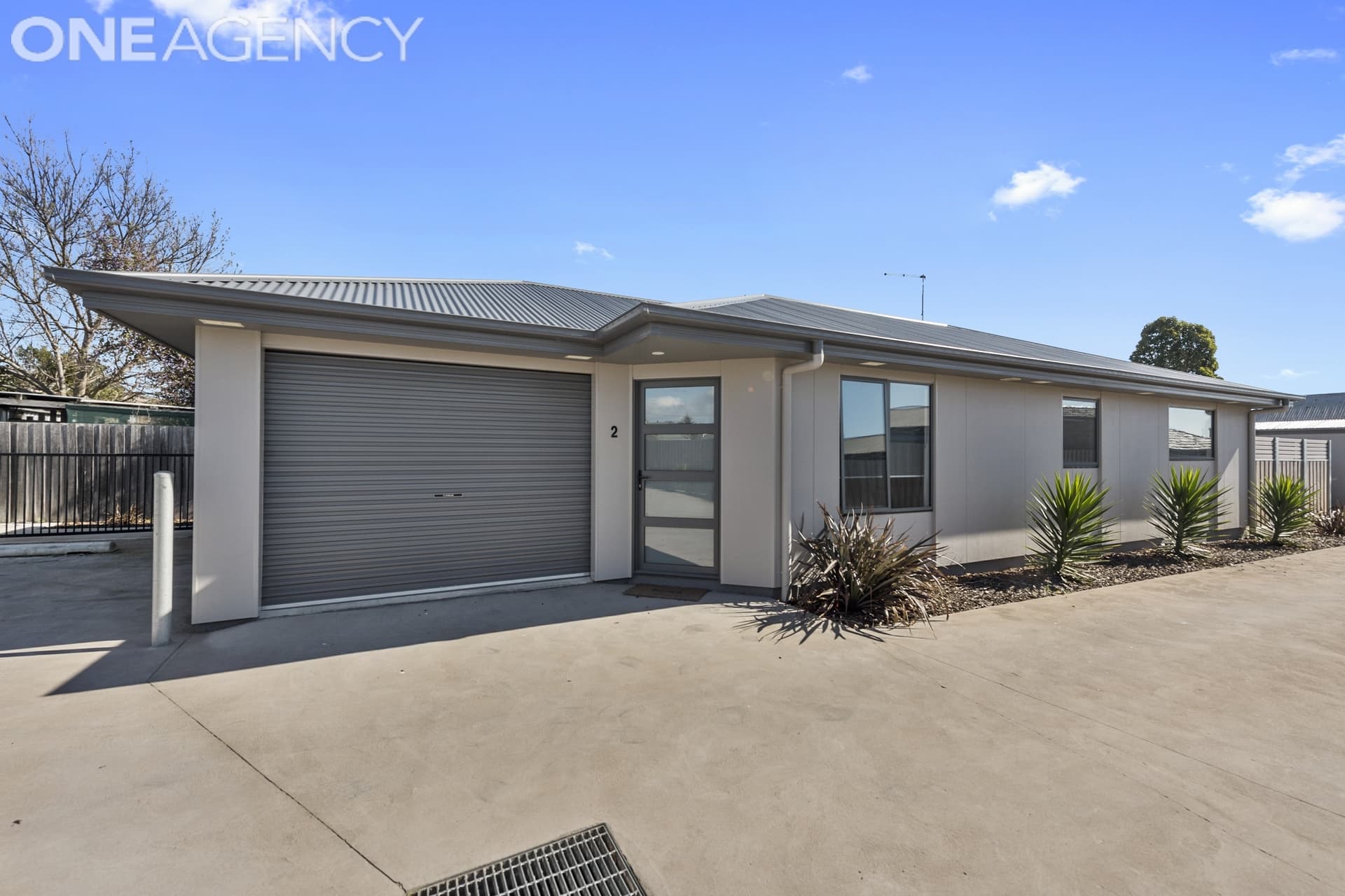 2/79 Parker Street, Devonport, Devonport - Image 1