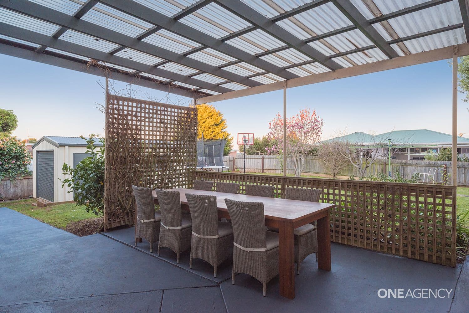 7 Richardson Crescent, Park Grove, Park Grove - Thumbnail 4