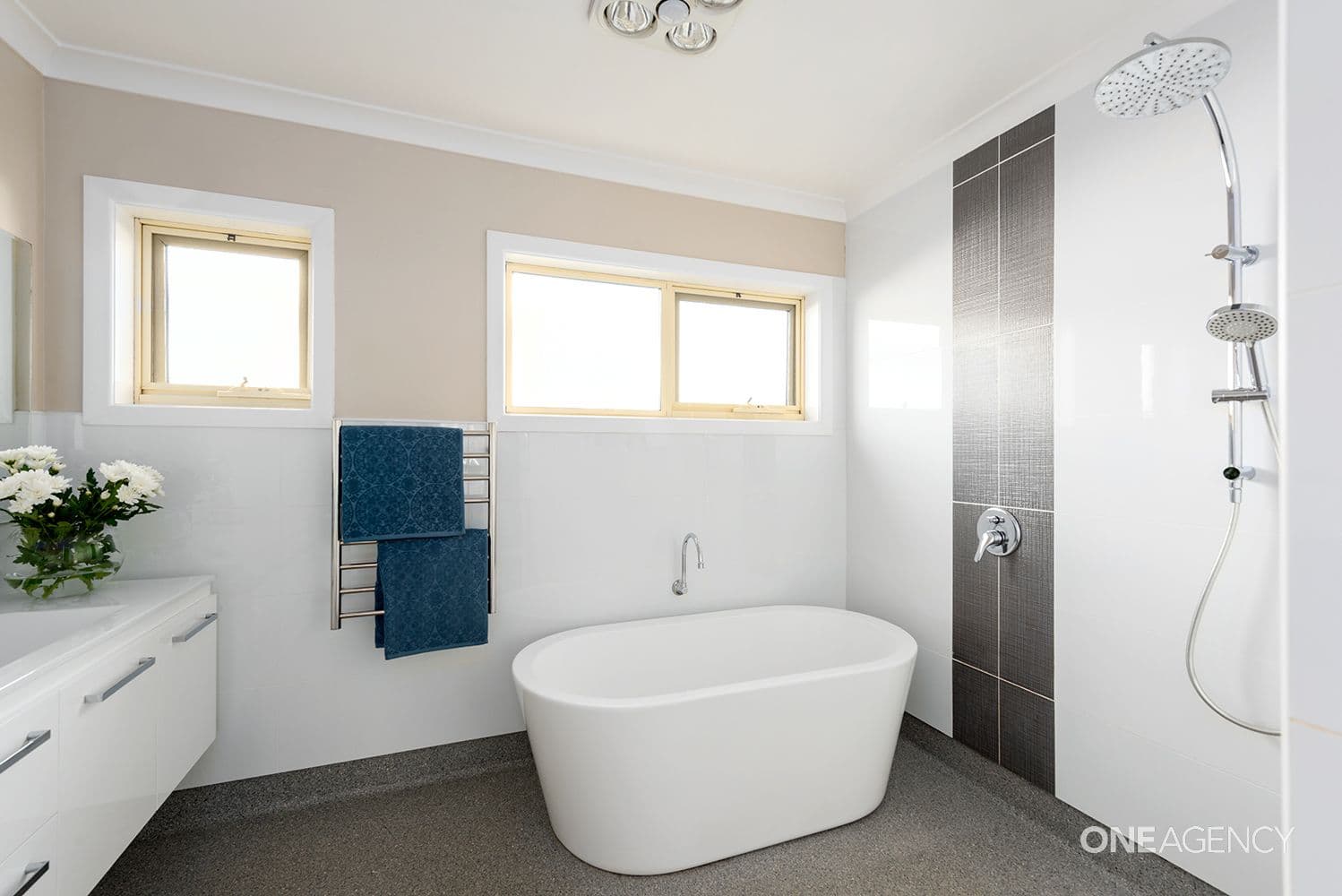 7 Richardson Crescent, Park Grove, Park Grove - Thumbnail 8