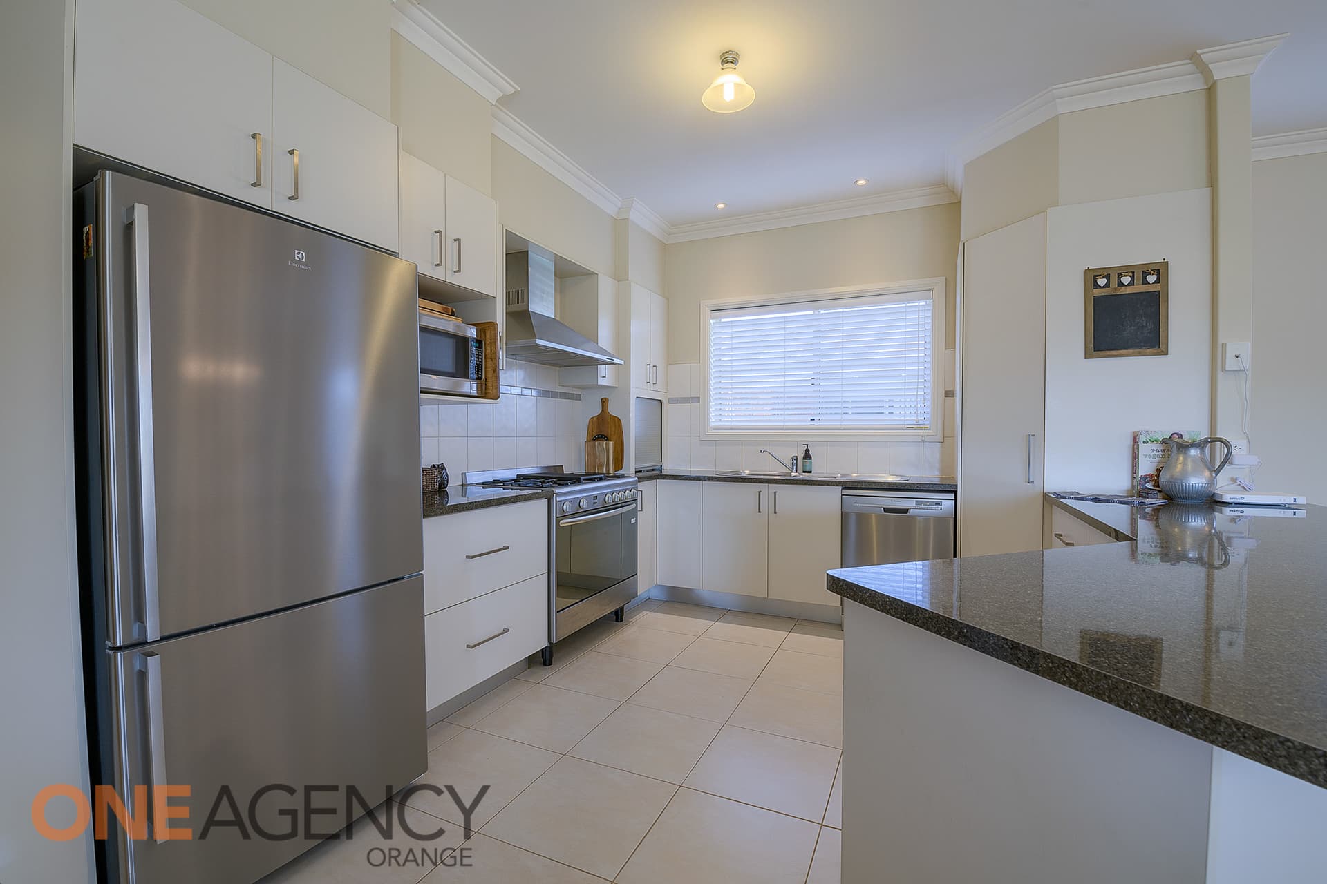 27 Catania Street, Orange, Orange - Thumbnail 4