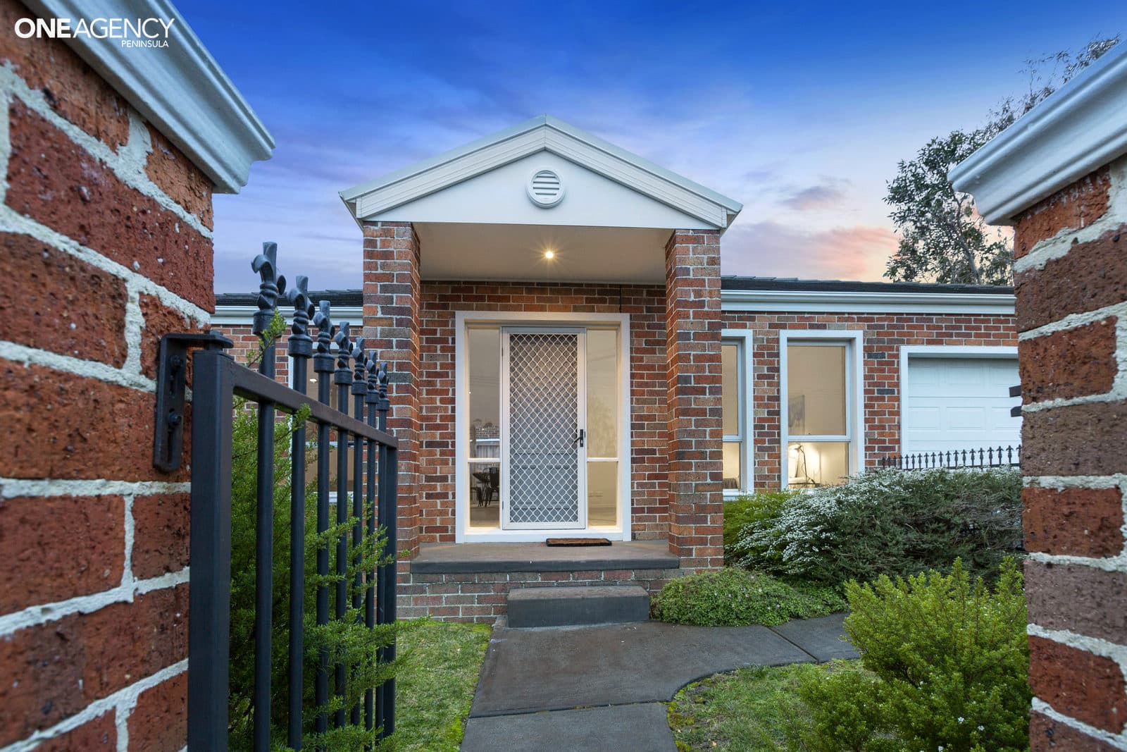 1/5 Venice Street, Mornington, Mornington - Thumbnail 2
