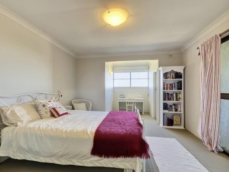 1115 South Pine Road, Arana Hills, Arana Hills - Thumbnail 7