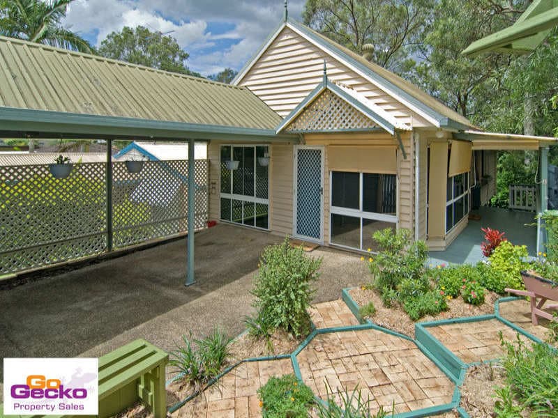 20 Henderson Road, Everton Hills, Everton Hills - Image 1