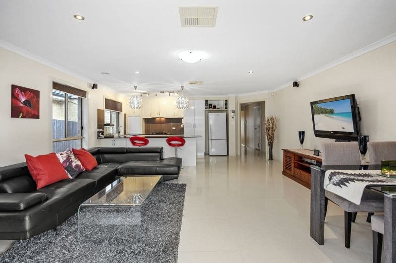 31 John Crawford Crescent, Casey, Casey - Thumbnail 4