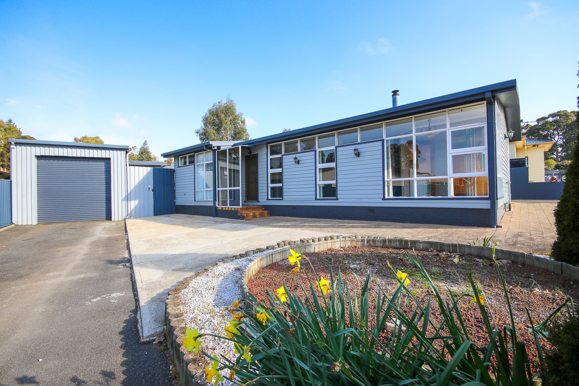 61 Lawrence Drive, Devonport, Devonport - Image 1
