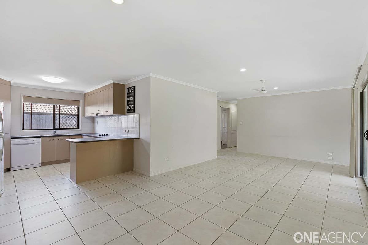 58 Moonstone Drive, Urangan, Urangan - Thumbnail 2