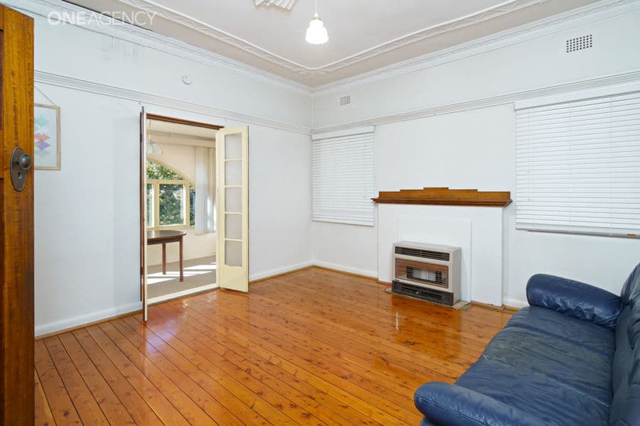 12 Darlow Street, Wagga Wagga, Wagga Wagga - Thumbnail 2