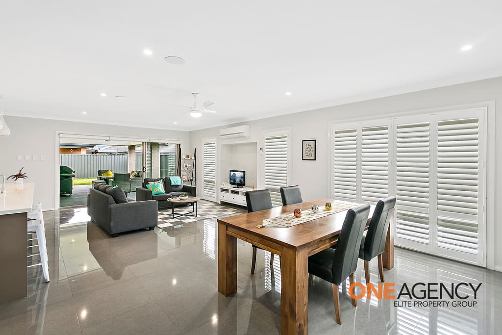 27 Peninsula Avenue, Haywards Bay, Haywards Bay - Thumbnail 2