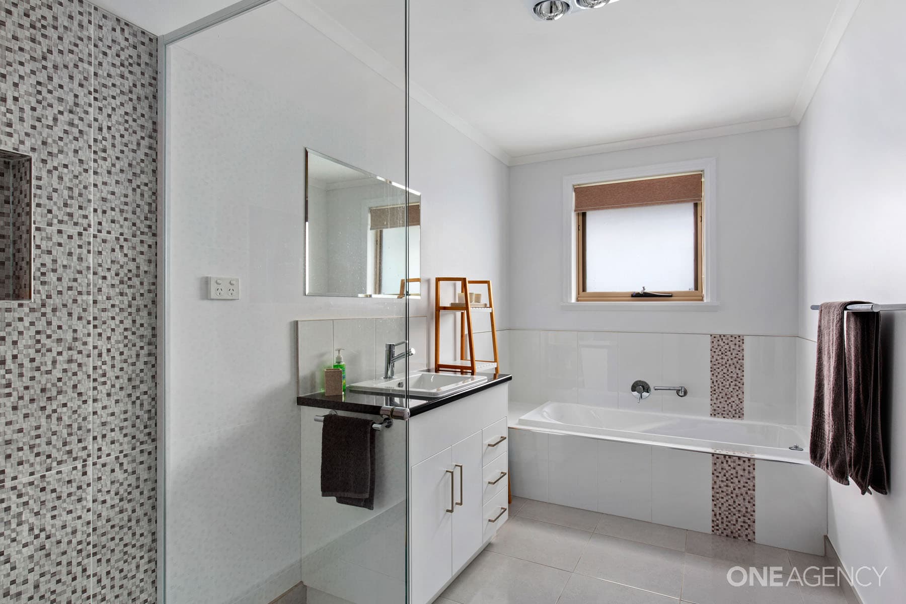 25 Hadspen Park Drive, Hadspen, Hadspen - Thumbnail 8