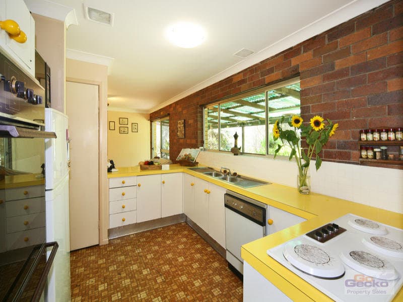 2 Plucks Road, Arana Hills, Arana Hills - Thumbnail 3