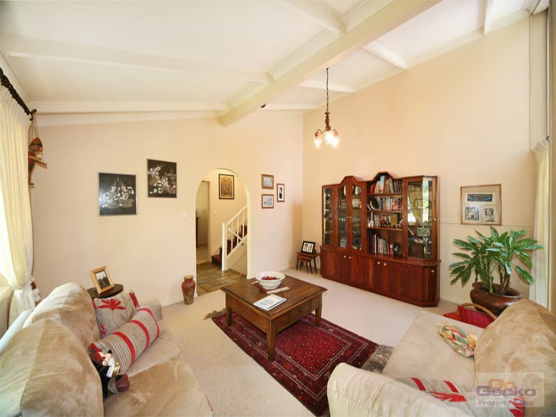 2 Plucks Road, Arana Hills, Arana Hills - Thumbnail 4