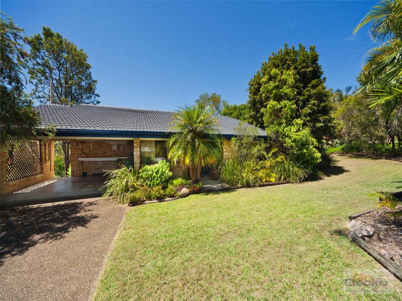 2 Plucks Road, Arana Hills, Arana Hills - Image 1
