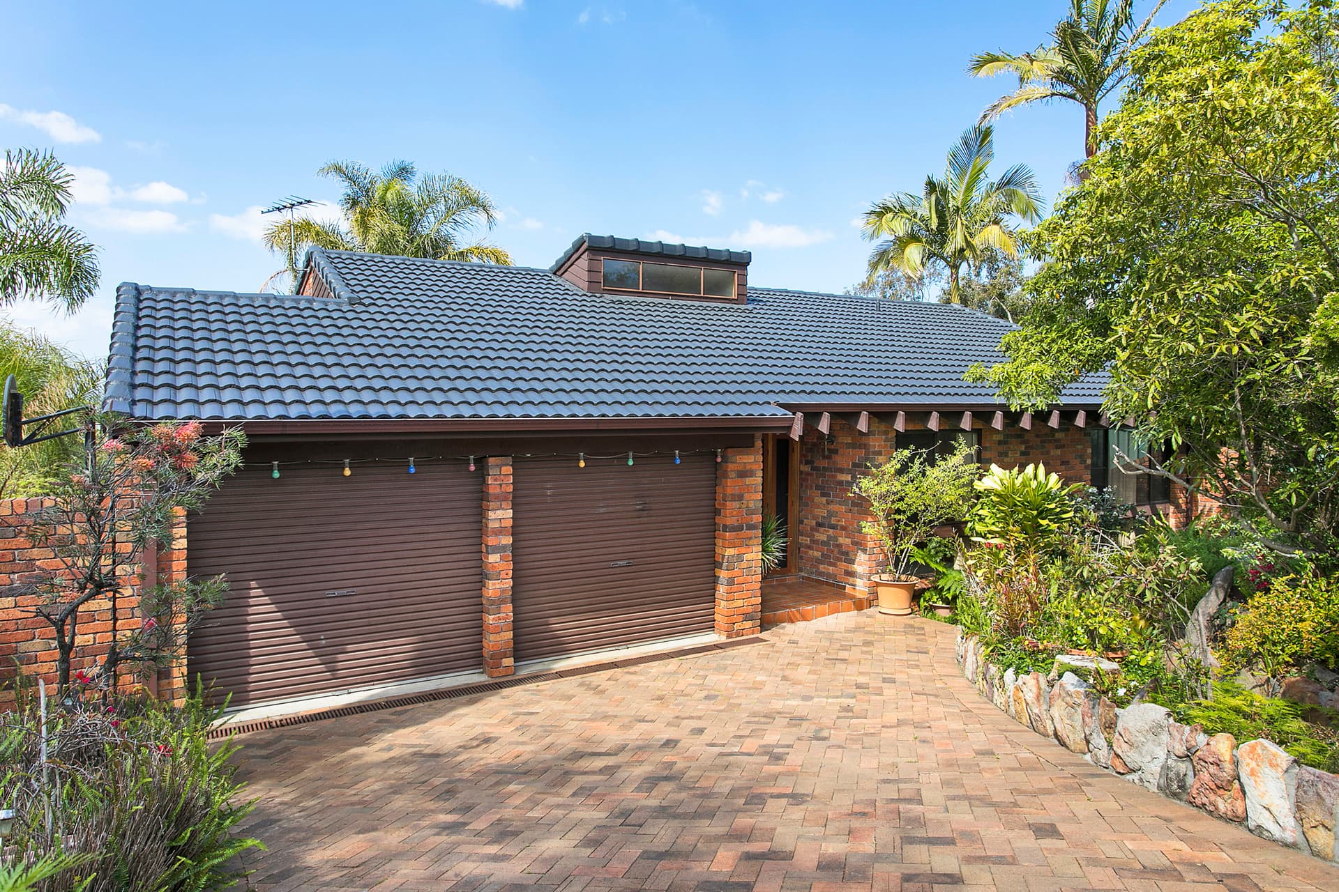29 Wilbung Road, Illawong, Illawong - Image 1