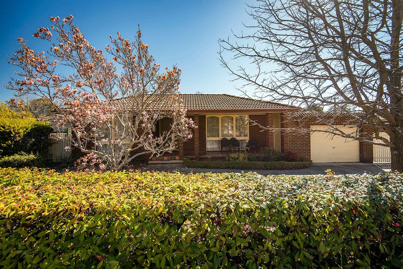 37 Hyndes Crescent, Holder, Holder - Image 1