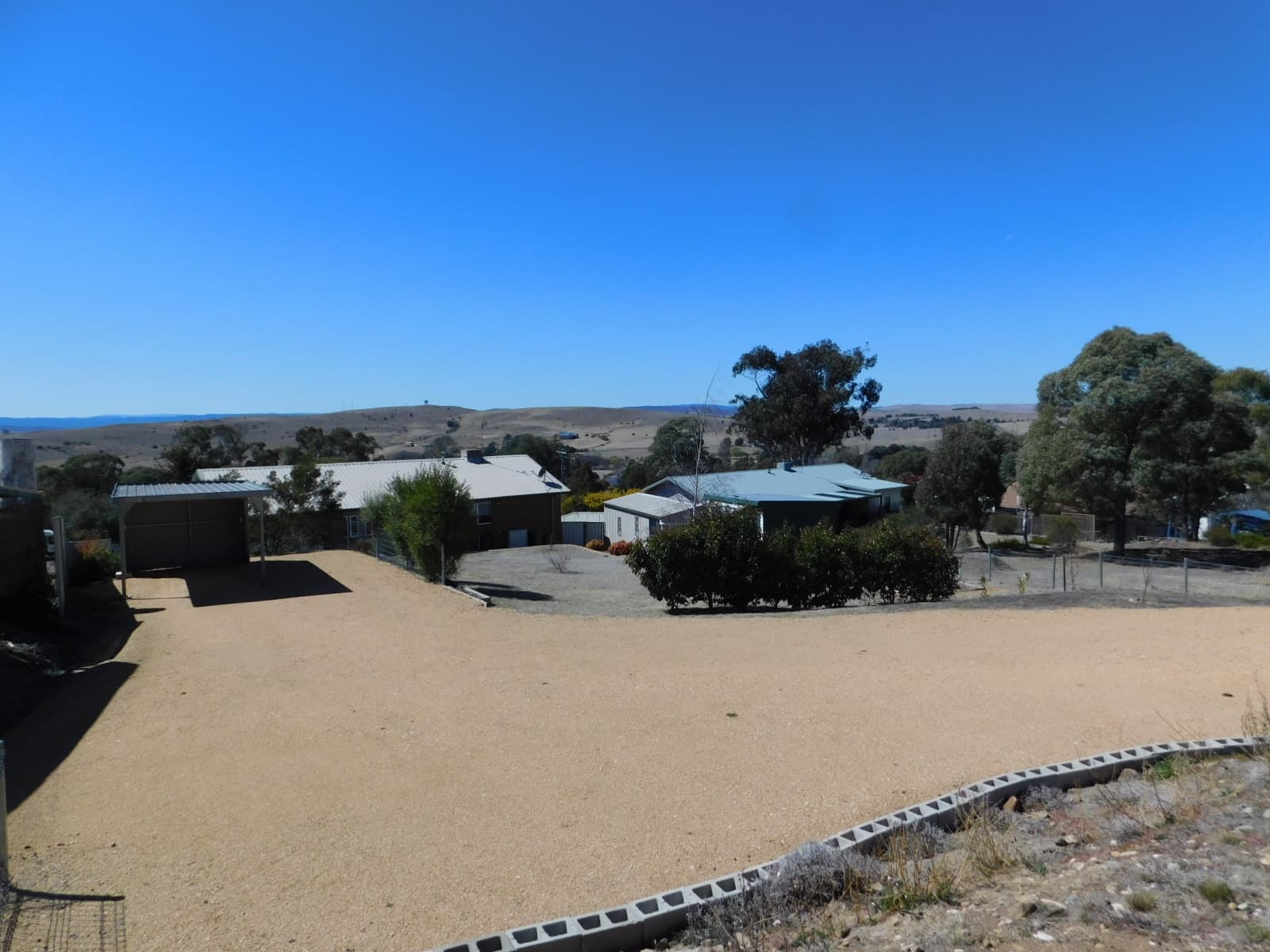 5 Maneroo  Place, Cooma, Cooma - Thumbnail 2