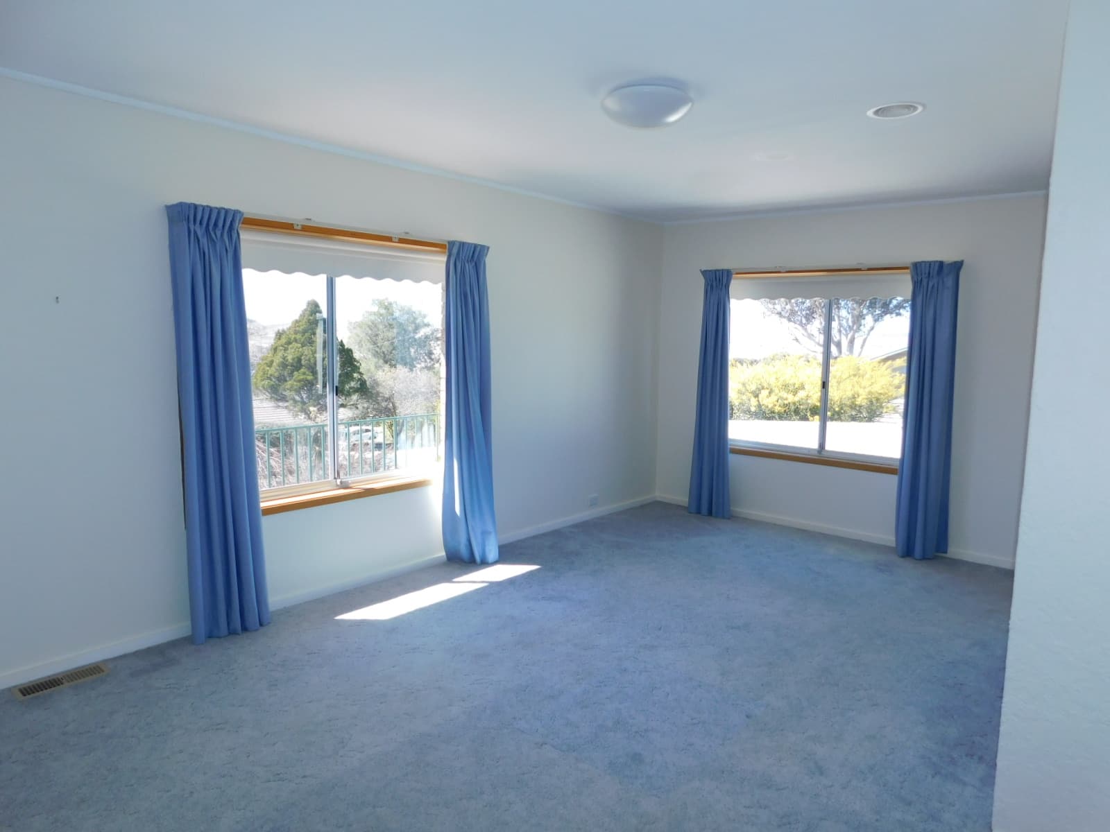 5 Maneroo  Place, Cooma, Cooma - Thumbnail 3