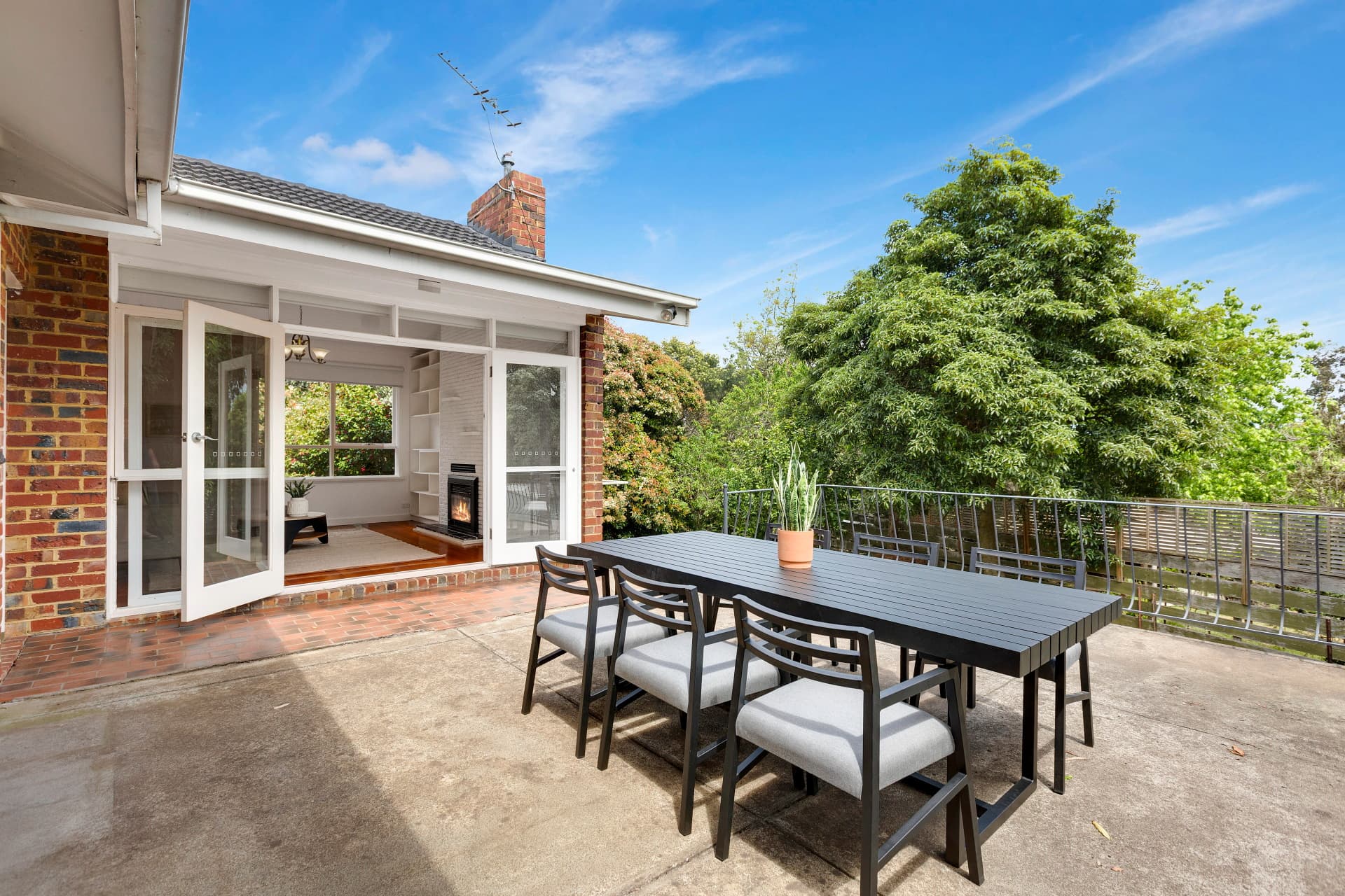 4 Redbourne Avenue, Mount Eliza, Mount Eliza - Thumbnail 3
