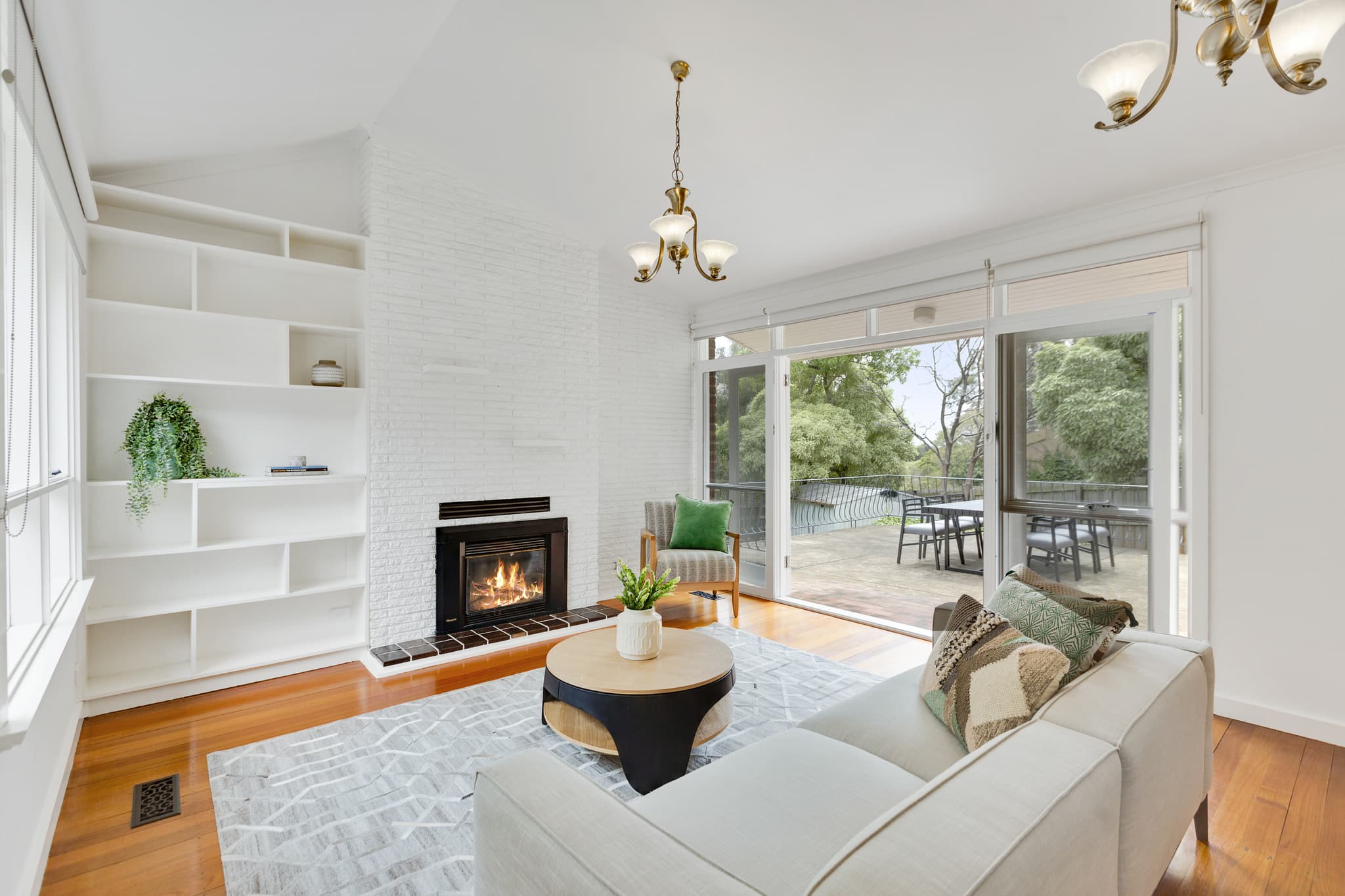 4 Redbourne Avenue, Mount Eliza, Mount Eliza - Thumbnail 2