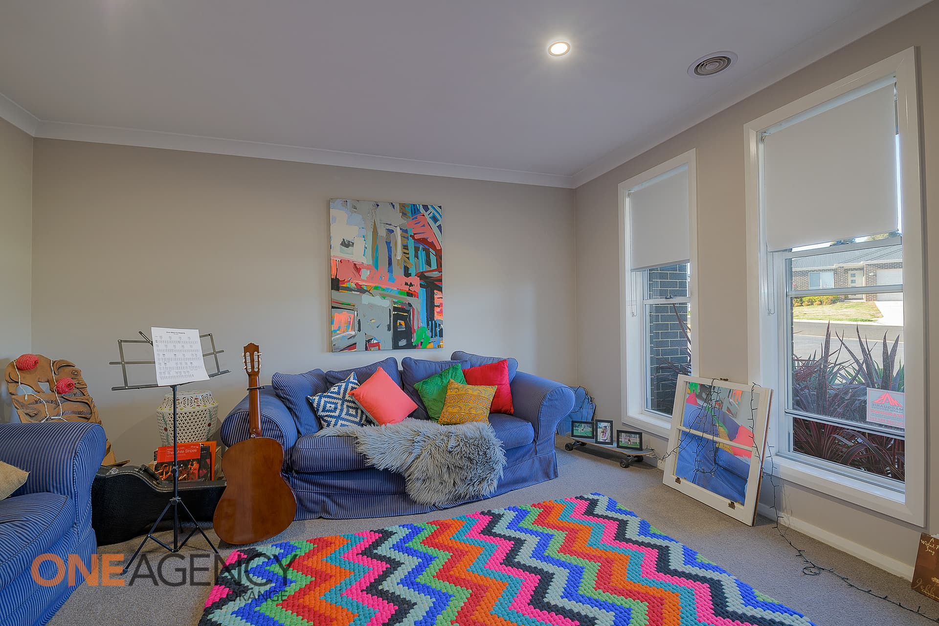 8 Turquoise Way, Orange, Orange - Thumbnail 3