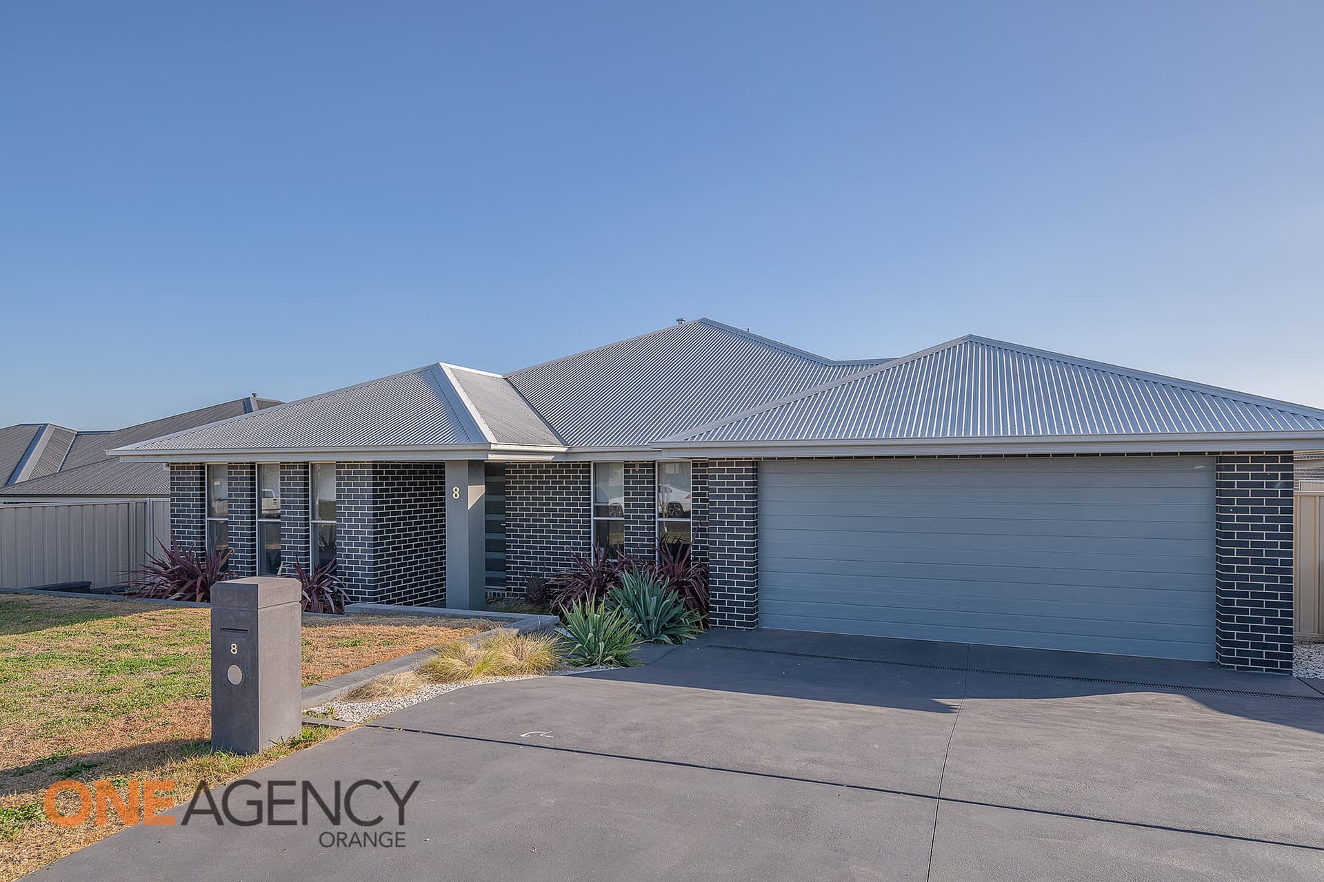 8 Turquoise Way, Orange, Orange - Image 1