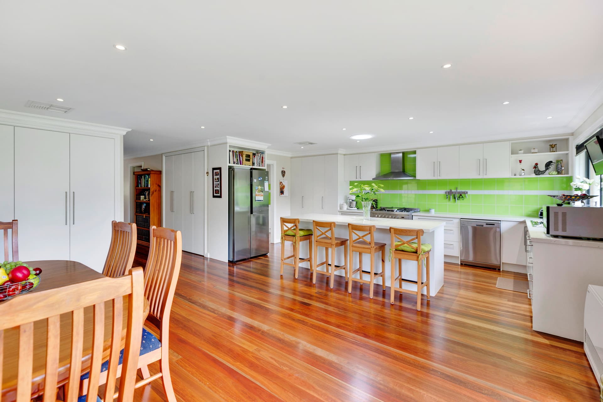 16 Rowsley Road, Mount Eliza, Mount Eliza - Thumbnail 4