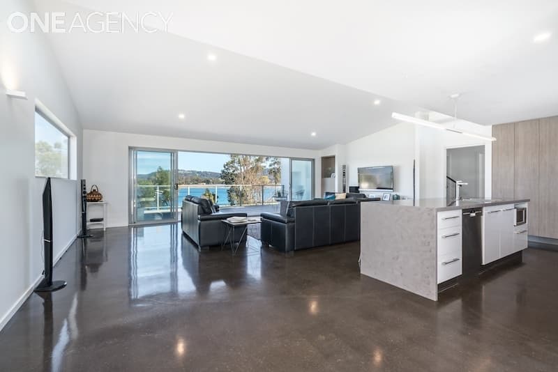 144 River Road, Ambleside, Ambleside - Thumbnail 4