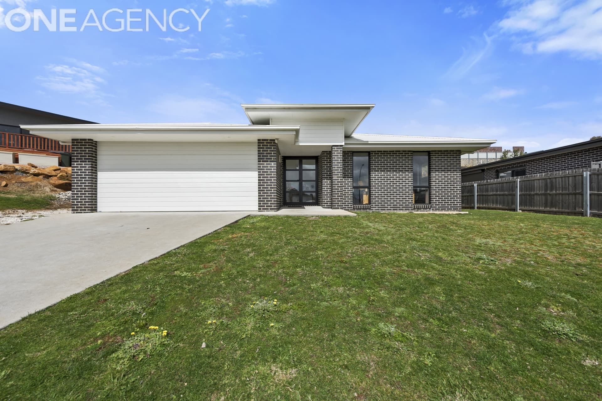19 Washington Drive, Stony Rise, Stony Rise - Image 1