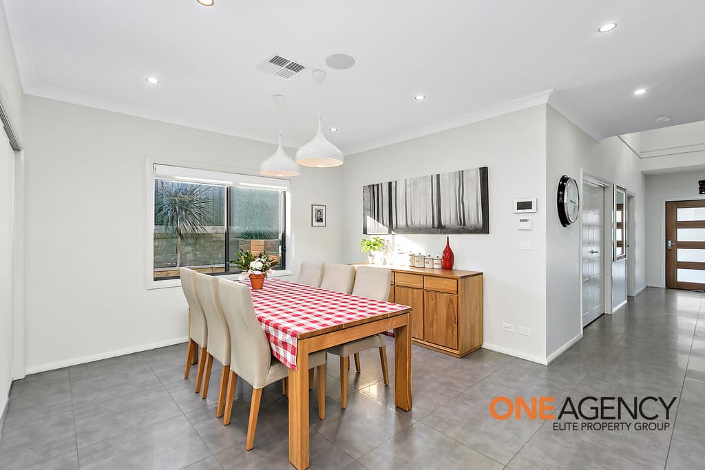 19 Siltstone Avenue, Horsley, Horsley - Thumbnail 4
