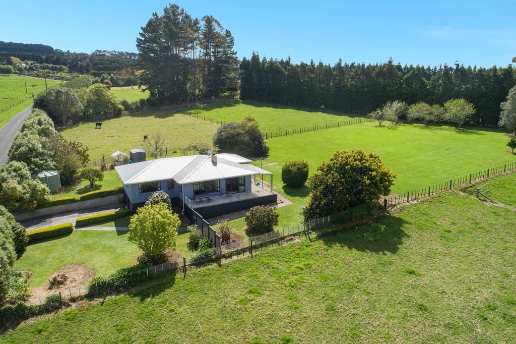 44 Nisbet Road, Maungatapere, Maungatapere - Image 1
