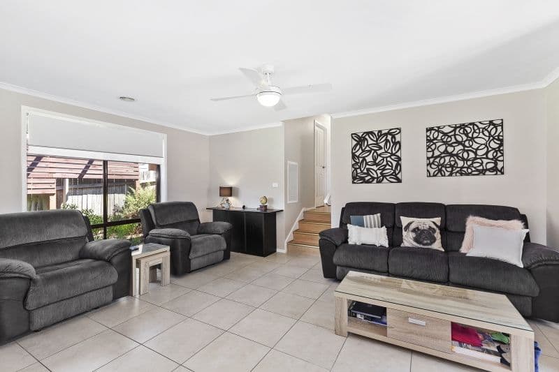 8 Dempsey Place, Gordon, Gordon - Thumbnail 7