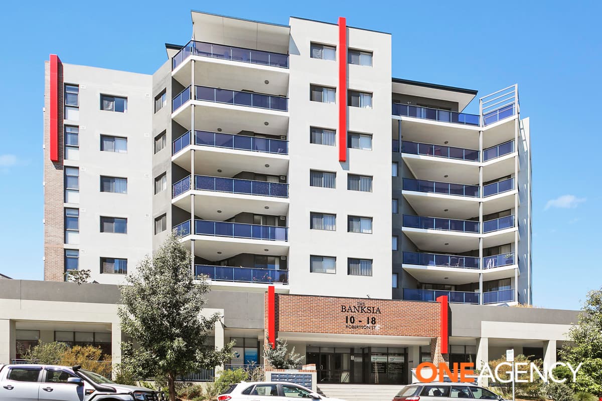 23/10-18 Robertson Street, Sutherland, Sutherland - Image 1