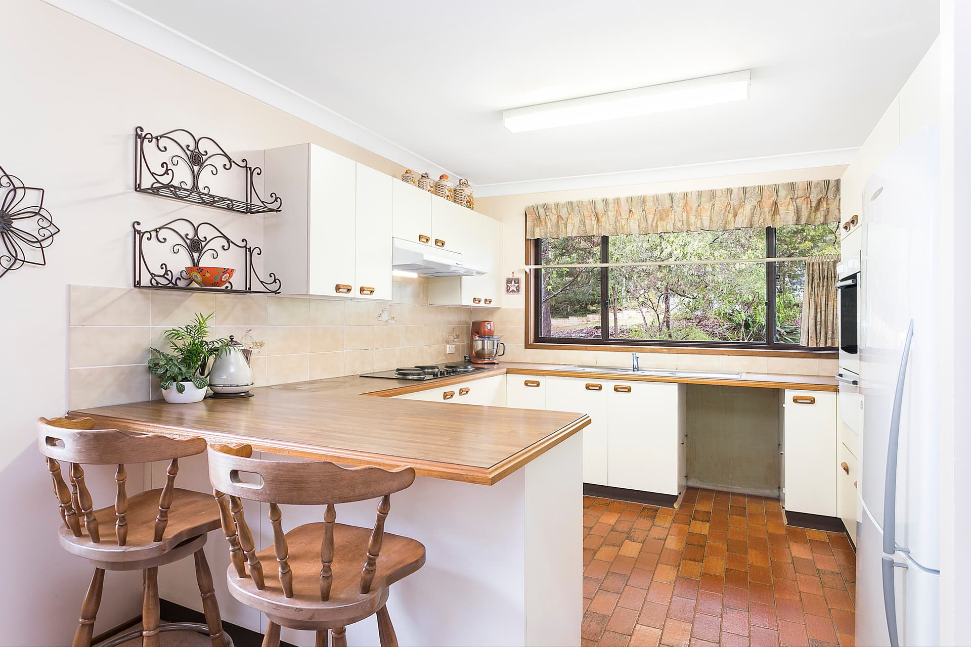 3 Bramwell Place, Illawong, Illawong - Thumbnail 5