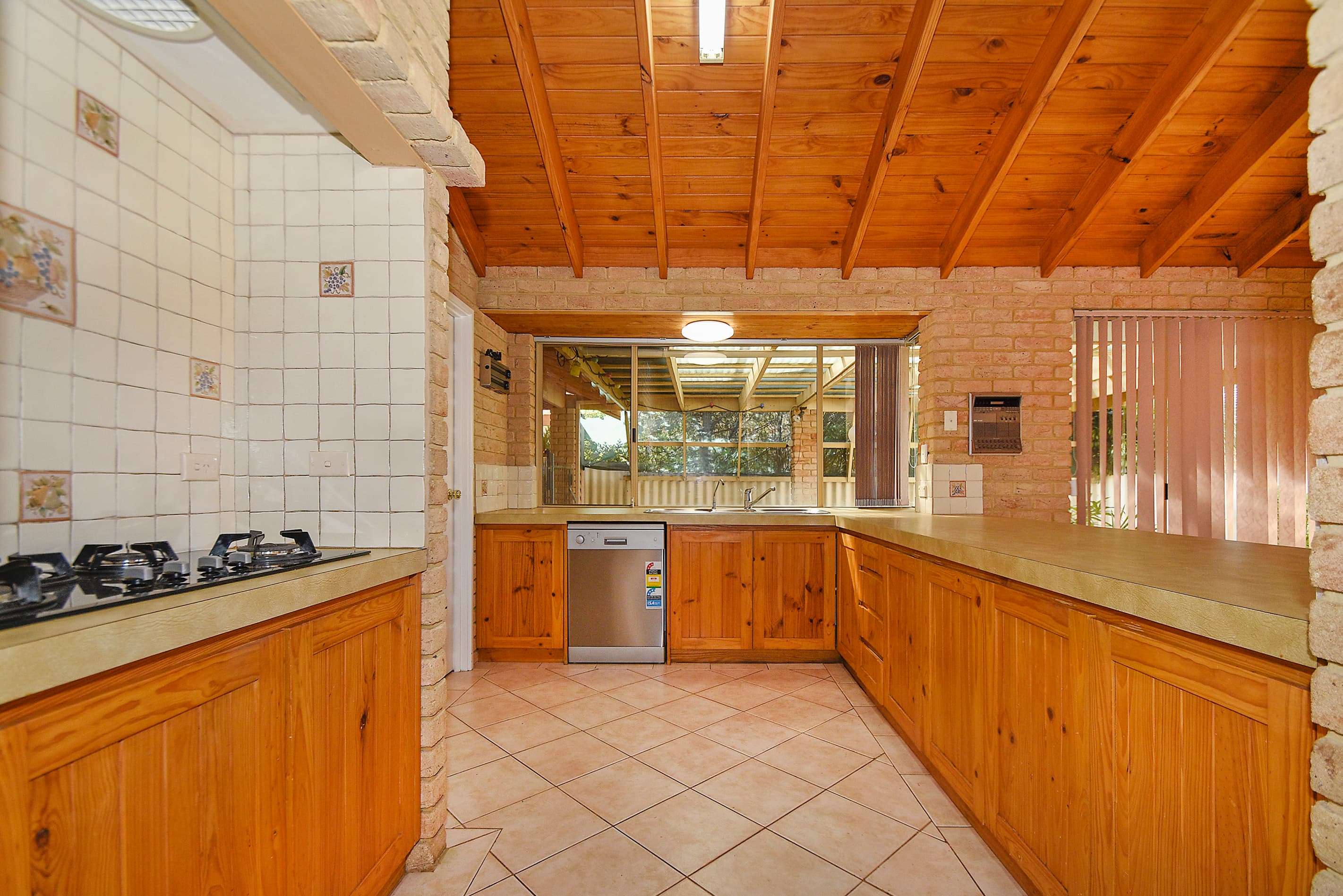 5 Zircon Court, Carine, Carine - Thumbnail 4