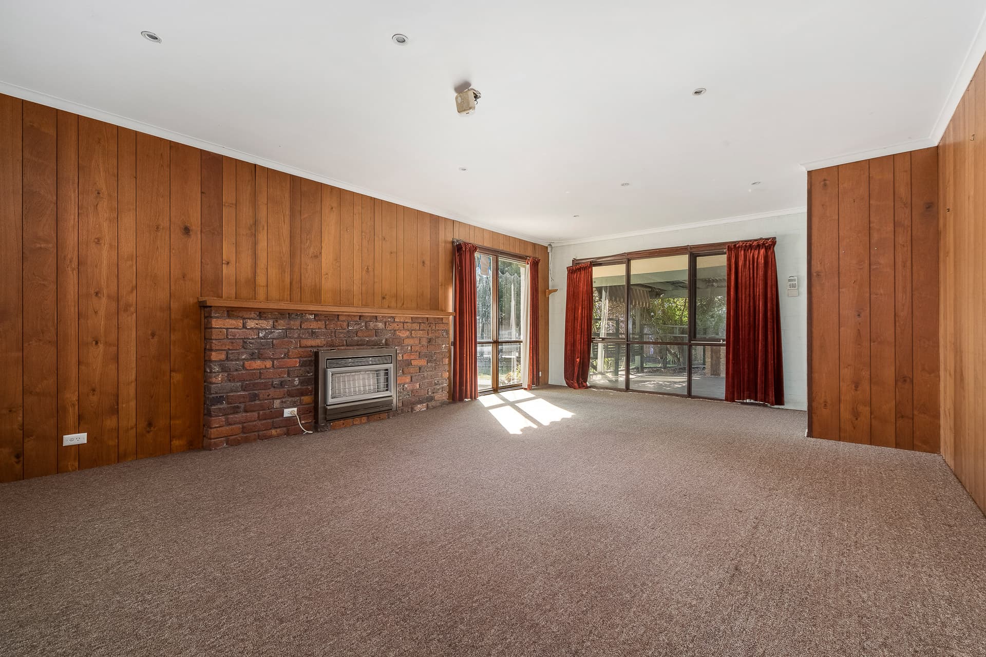 2 Hillcrest Road, Frankston, Frankston - Thumbnail 8