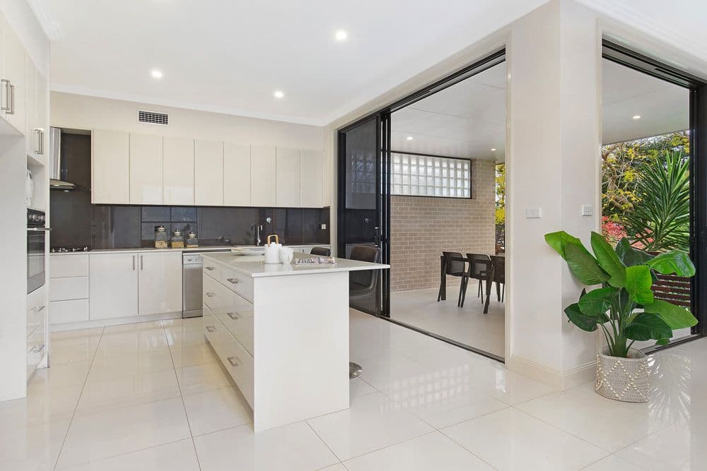 9 Cannons Parade, Forestville, Forestville - Thumbnail 3