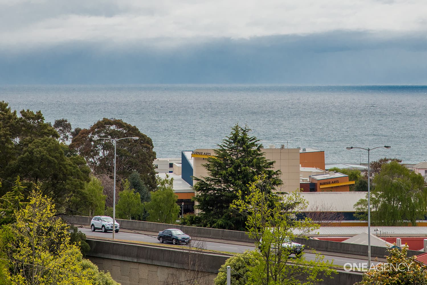 32 Hodgman Street, Burnie, Burnie - Thumbnail 2