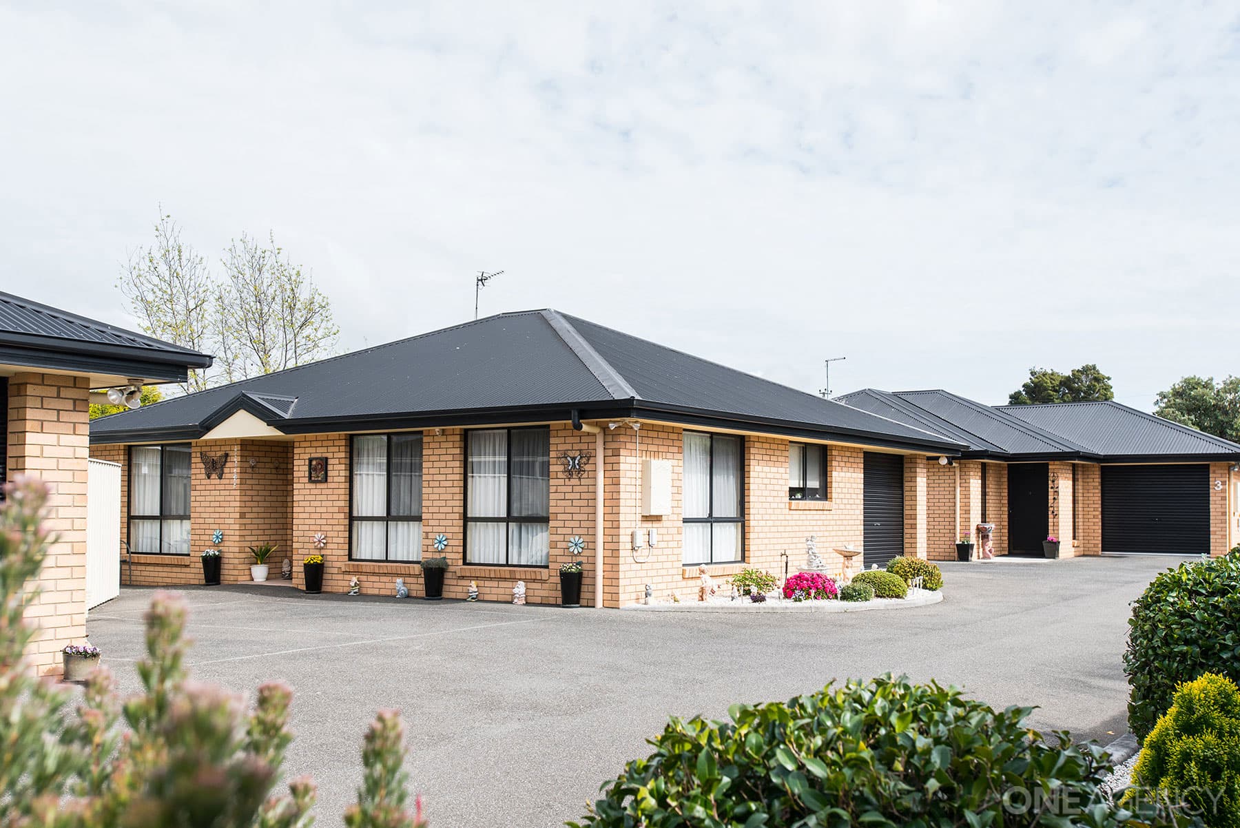2/240 Peel Street West, Summerhill, Summerhill - Image 1