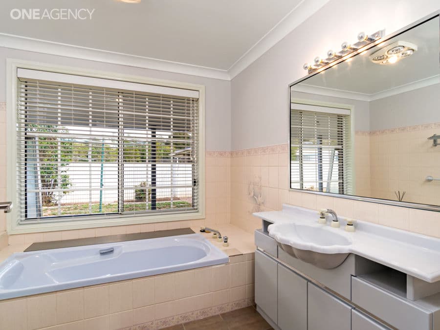 14 Darri Street, Glenfield Park, Glenfield Park - Thumbnail 6