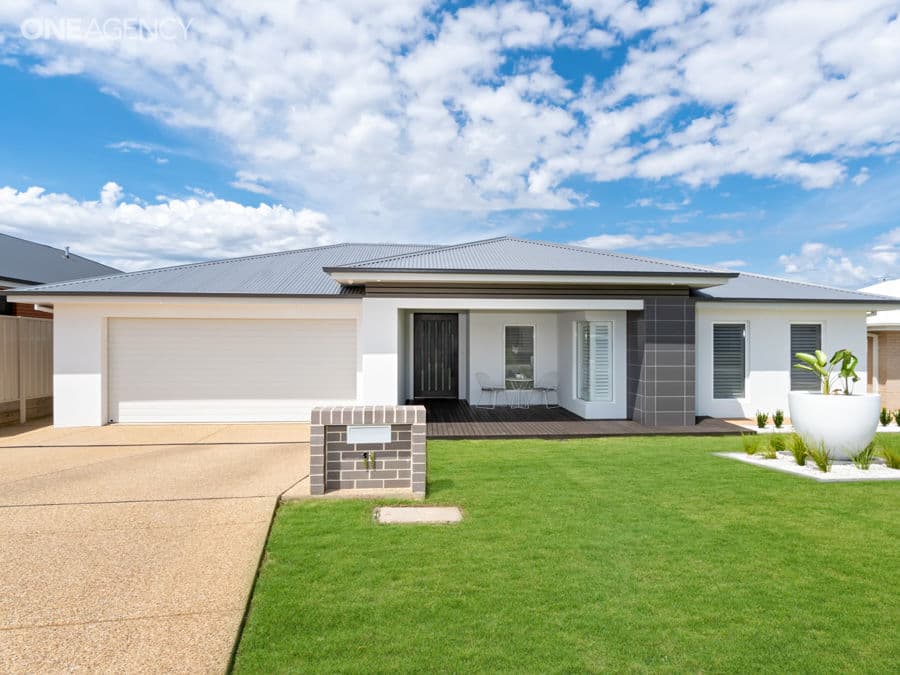 11 Goonawarra Street, Gobbagombalin, Gobbagombalin - Image 1