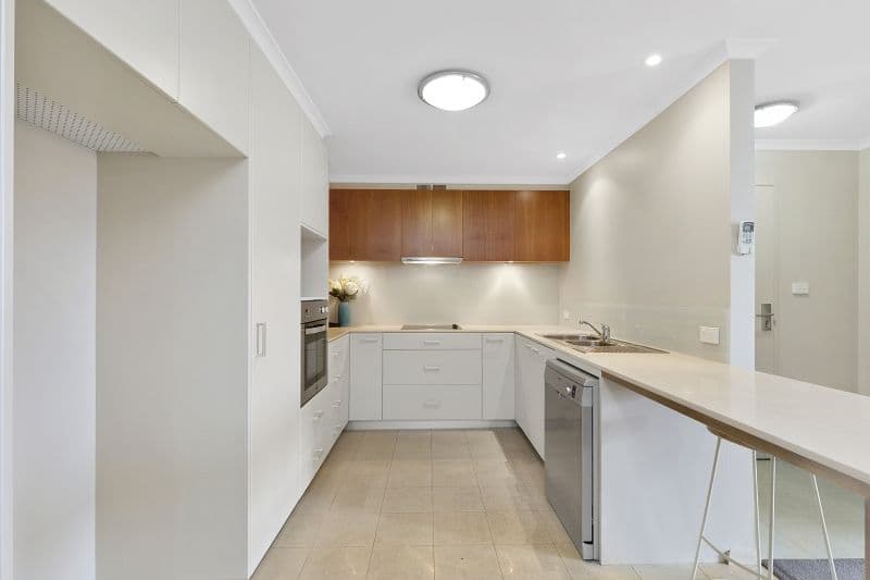 2/3 Taroona Place, Lyons, ACT 2606, Lyons - Thumbnail 5