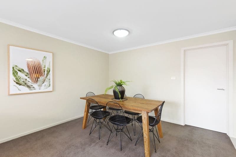 2/3 Taroona Place, Lyons, ACT 2606, Lyons - Thumbnail 6
