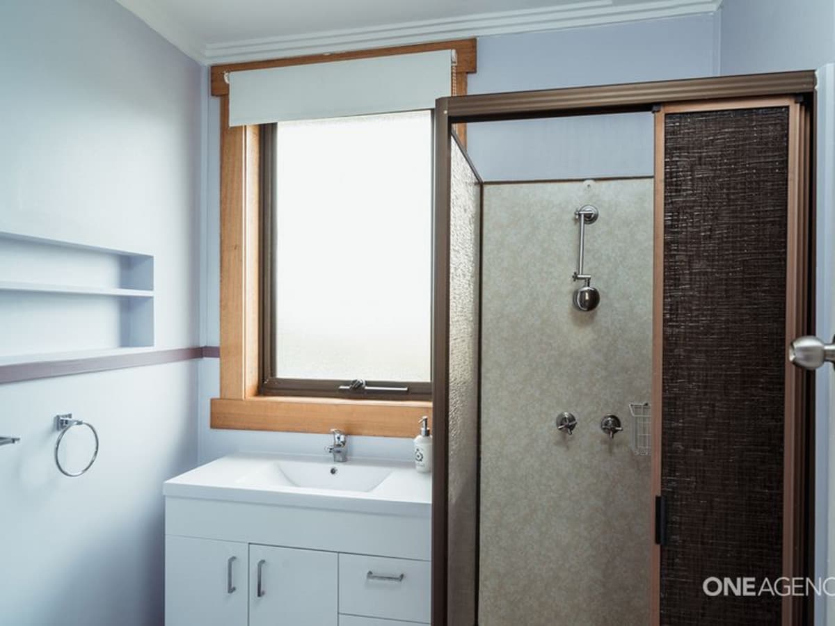 68 Stirling Street, Acton, Acton - Thumbnail 7