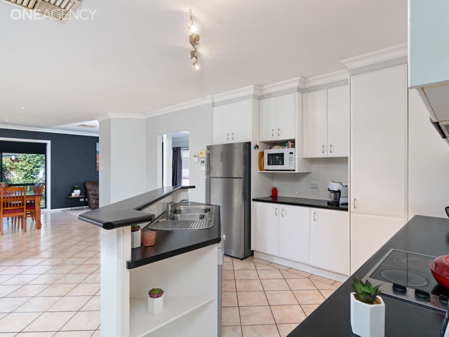 3 Woomera Place, Glenfield Park, Glenfield Park - Thumbnail 5