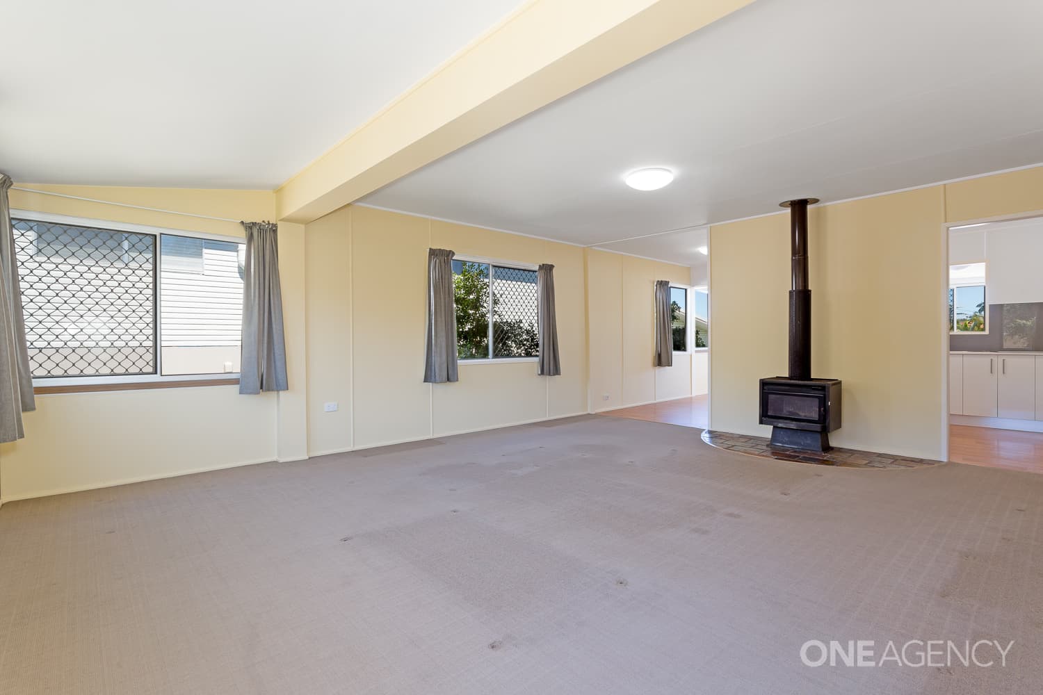11 Pikett Street, Clontarf, Clontarf - Thumbnail 6