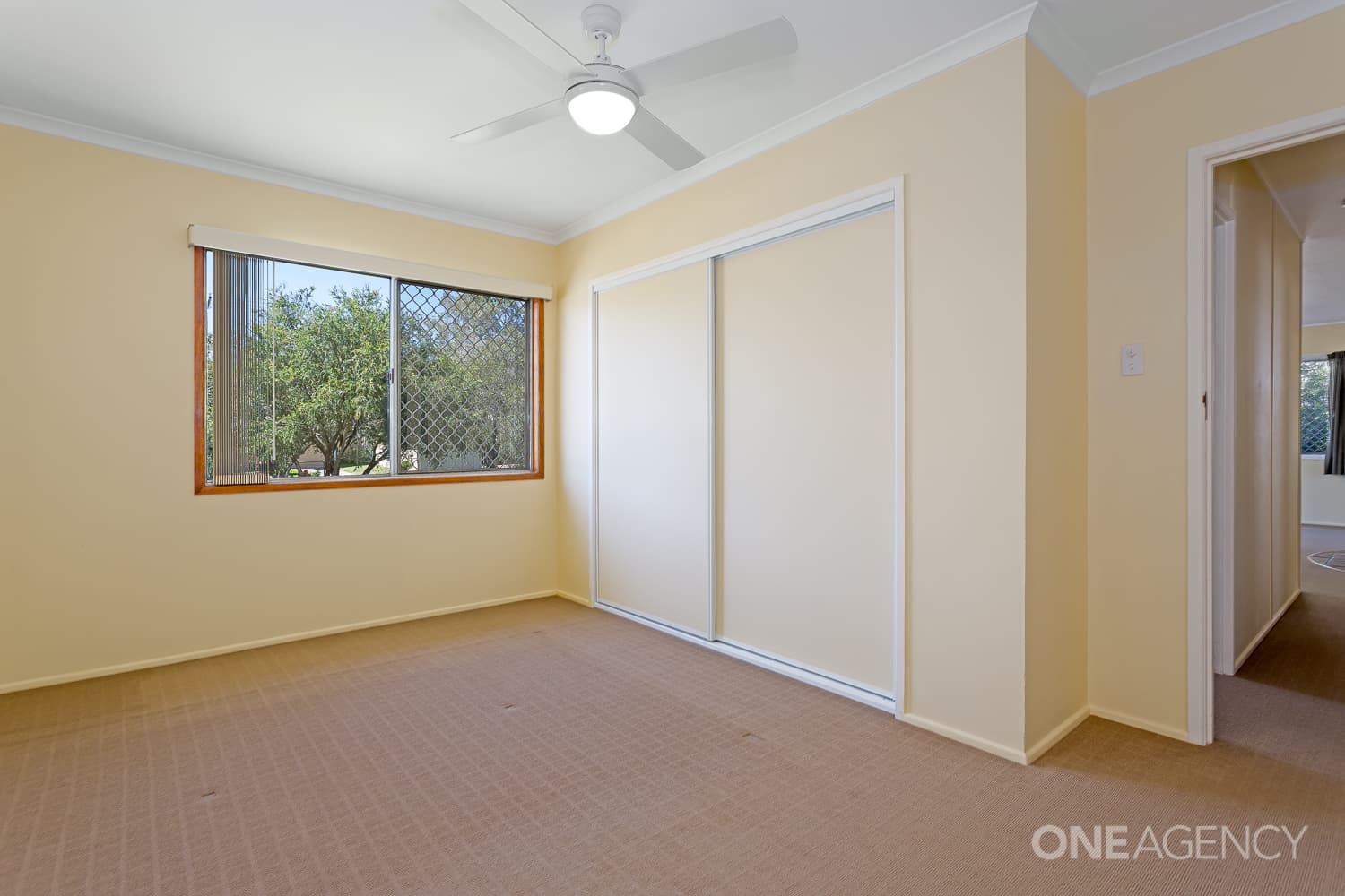 11 Pikett Street, Clontarf, Clontarf - Thumbnail 7