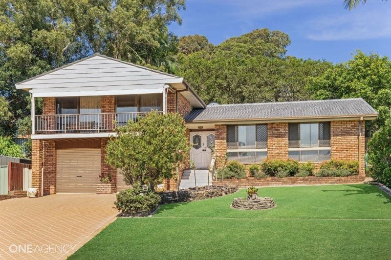 20 Marcella, Forster, Forster - Image 1