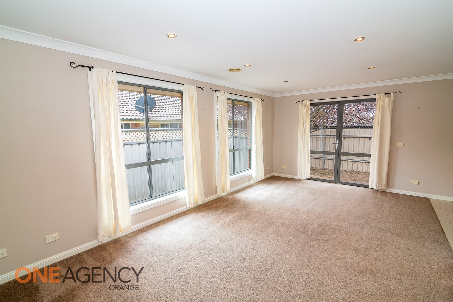 13B Churchill Avenue, Orange, Orange - Thumbnail 4